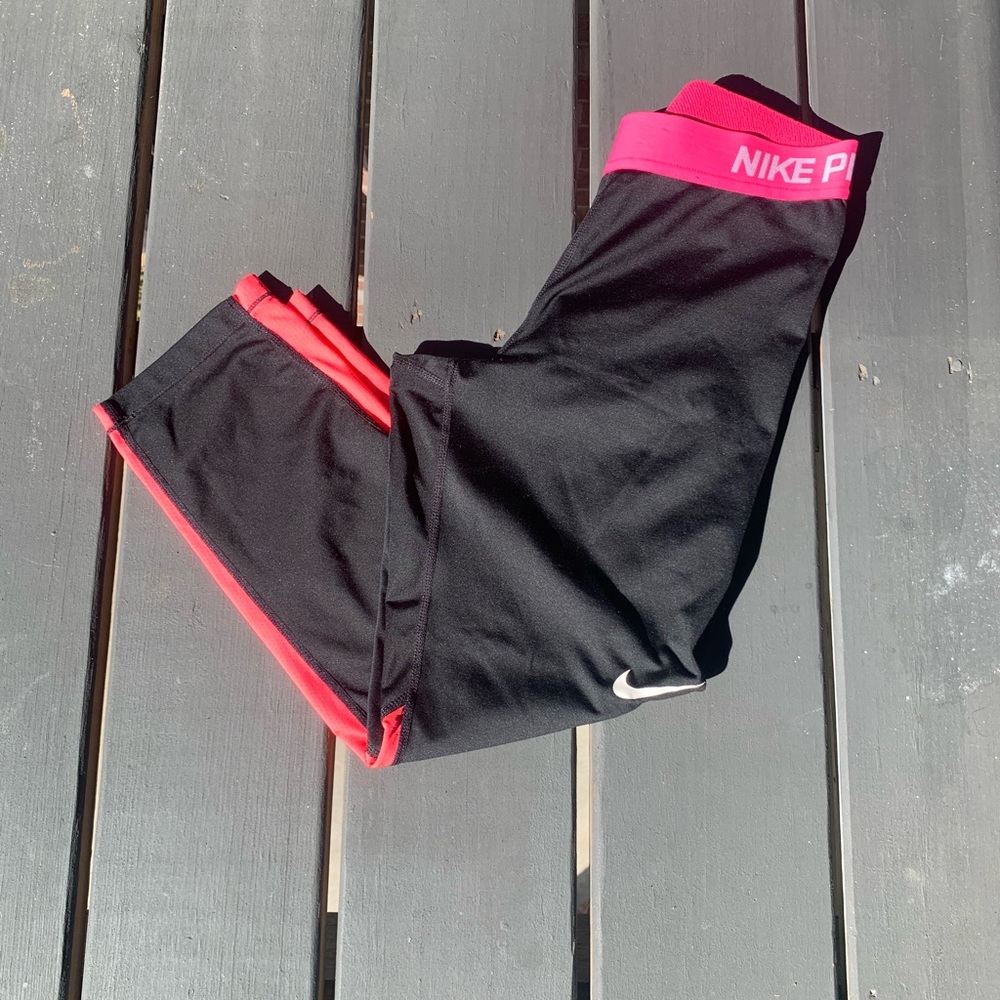 Nike Pro Crop Active Legging